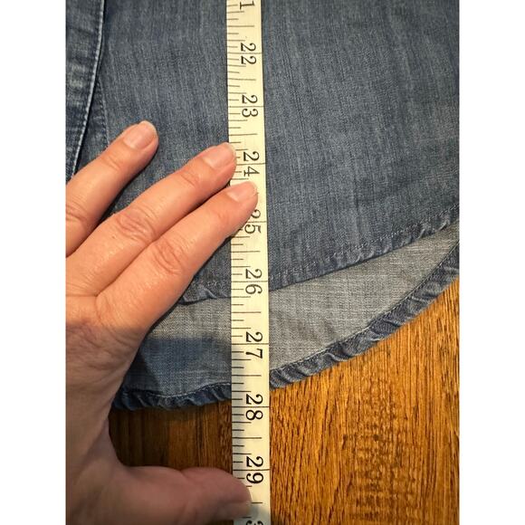 Liverpool Los Angeles Denim Hi-Low Button-Down Shirt - Size Small Closet Staple - Picture 8 of 9